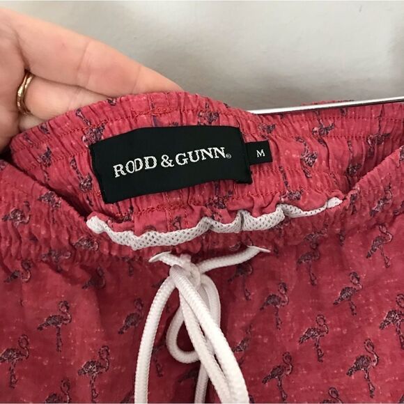 Rod & Gunn | men’s red flamingo swim trunks | size medium - Picture 3 of 8